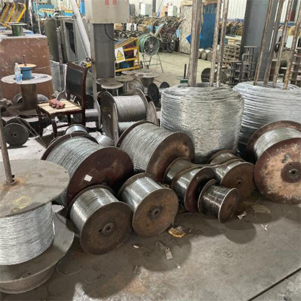 Çeşitli projeler için çok yönlü ve esnek paslanmaz çelik kablo