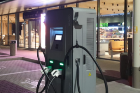 Nanjing AEAUTO Customizes Electric Vehicle Charging Solutions For Chain Convenient Stores