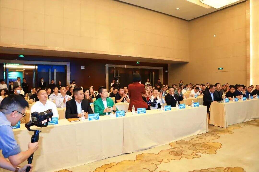 Guangdongo namų statybinių medžiagų prekybos rūmų namų tiekimo grandinės (Chaoshan) specialusis komitetas buvo oficialiai įsteigtas!