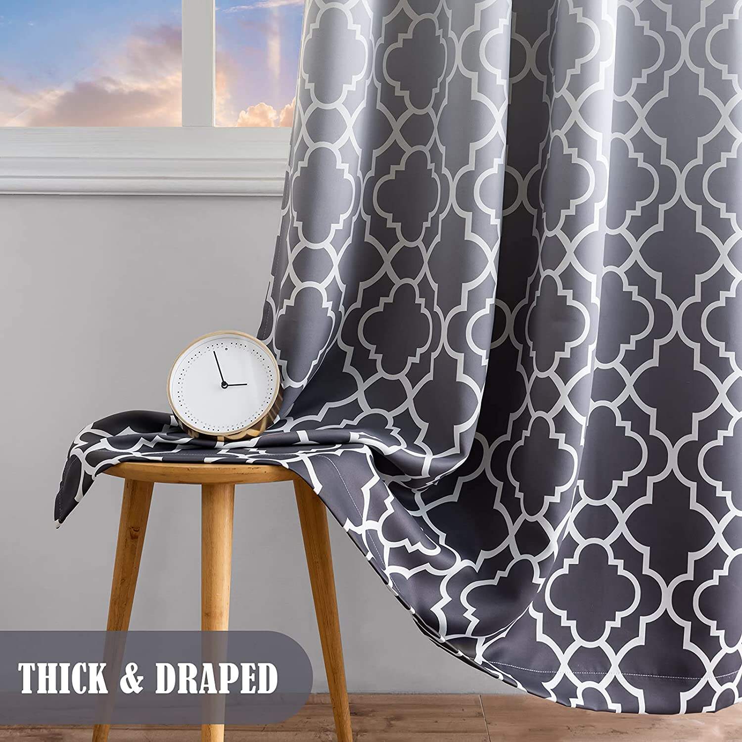 New arrival printing design ready made curtain 100% Blackout polyester Curtains Fabric for rolls details