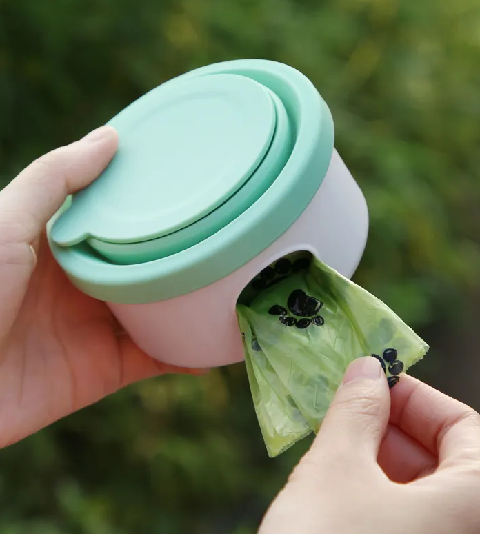 The Smart Solution for Pet Owners On-The-Go: KEAN Automatic Pet Feeders