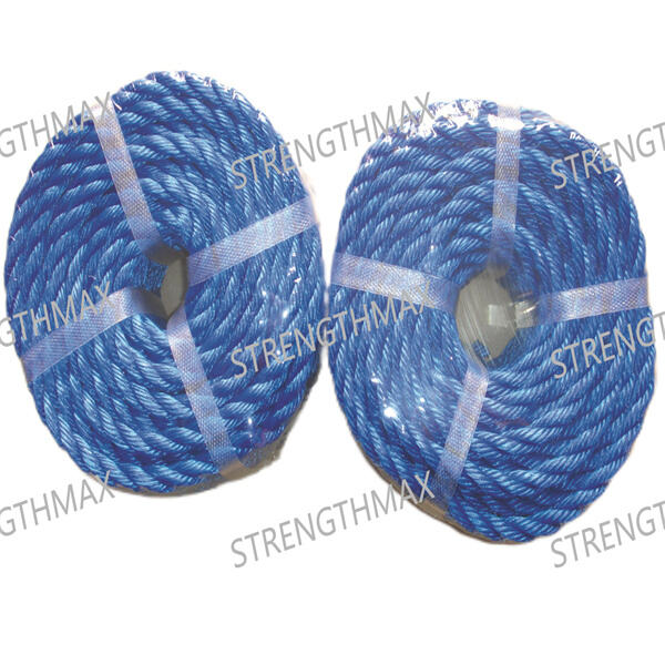 The twisted construction of this polyester rope makes it easy to grip and tie knots with minimal effort.