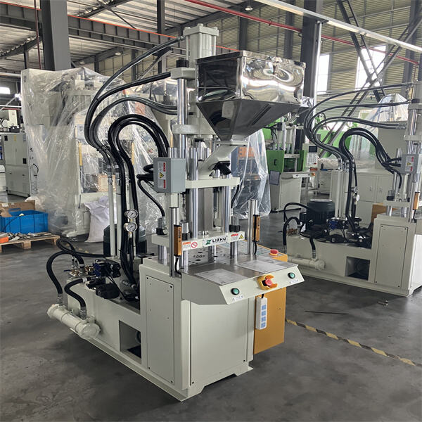 The benefits of a small plastic injection molding machine