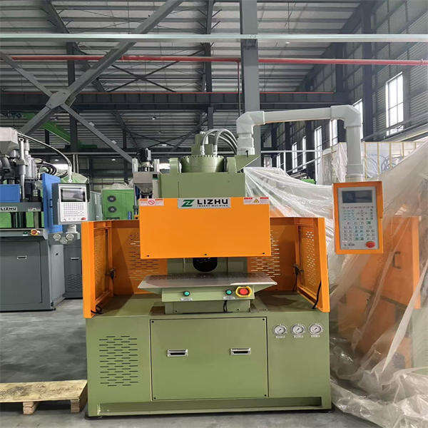 كيفية دفع قطع الصب بالحقن لابتكار السيارات