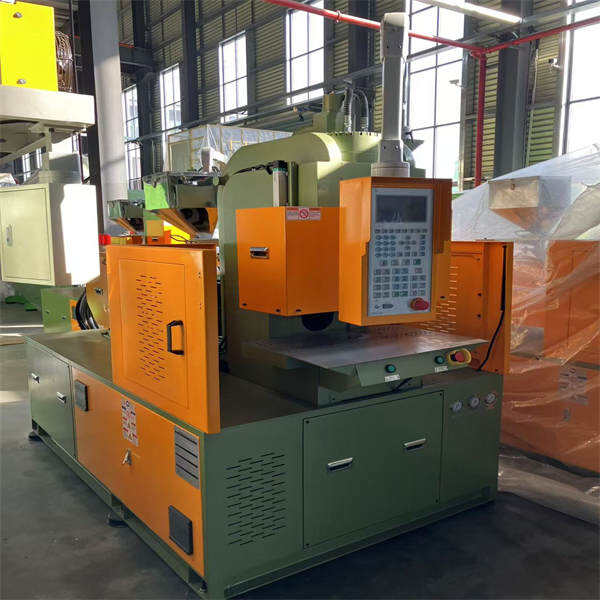 How a 200 Ton Injection Molding Machine Gets the Job Done