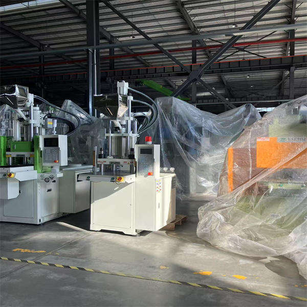Machines de Moulage par Injection Miniature - L'Adaptation Parfaite pour Votre Entreprise