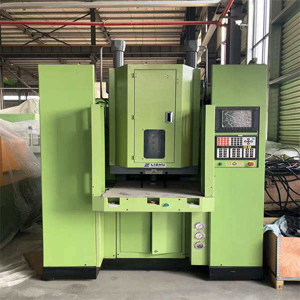 Kasihane sawijining produsen saka produksi sing murah denes dening mesin iki.