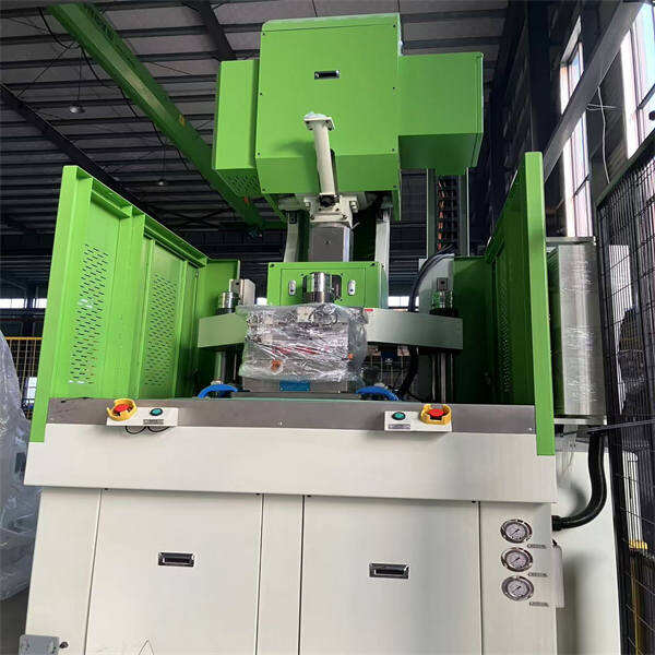 The Role of Bakelite Moulding Machines