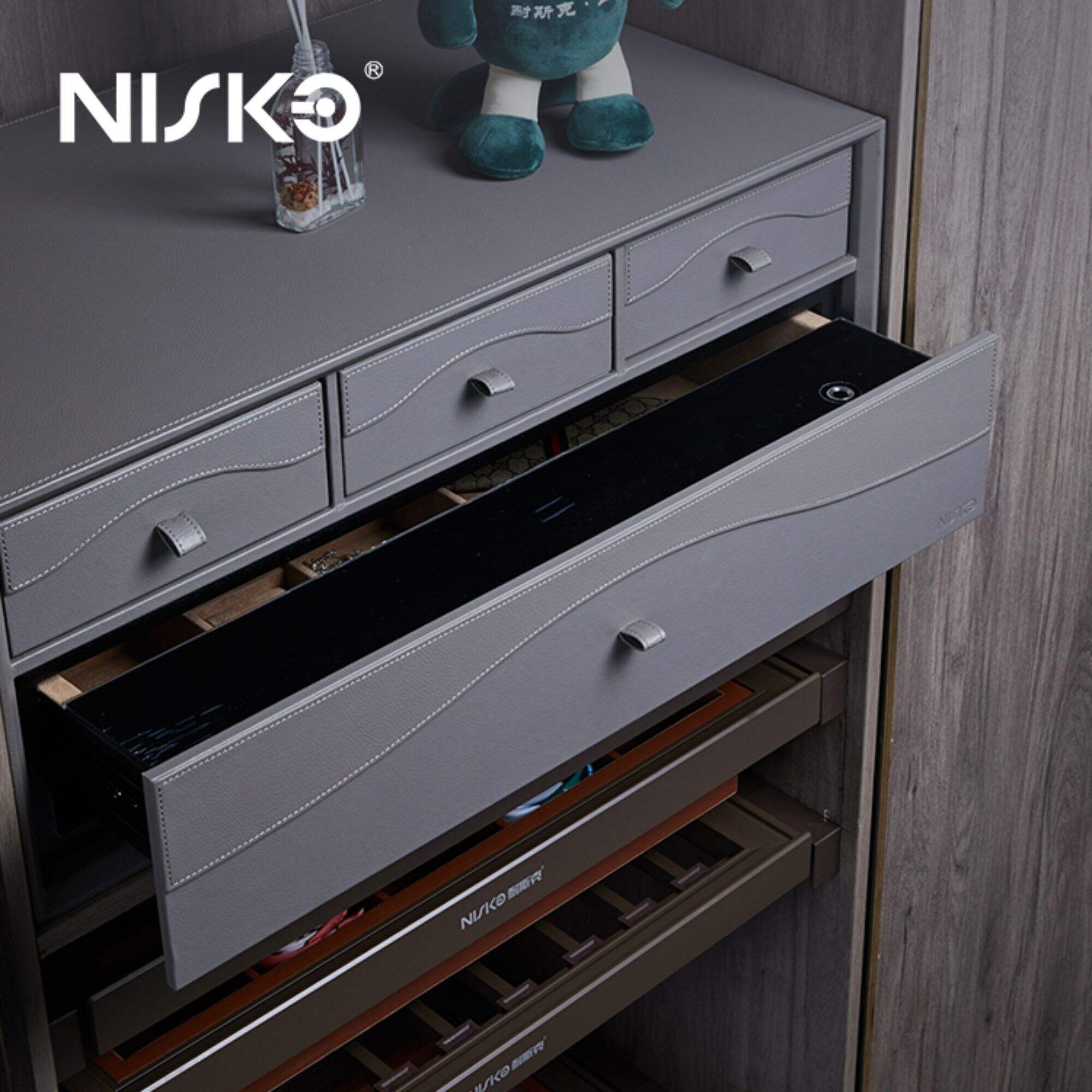 Nisko Luxury Jewelry Storage Leather Safe Box