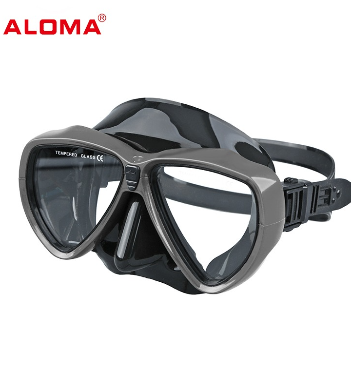 Aloma Industrial's Diving Masks: Built for the Elements