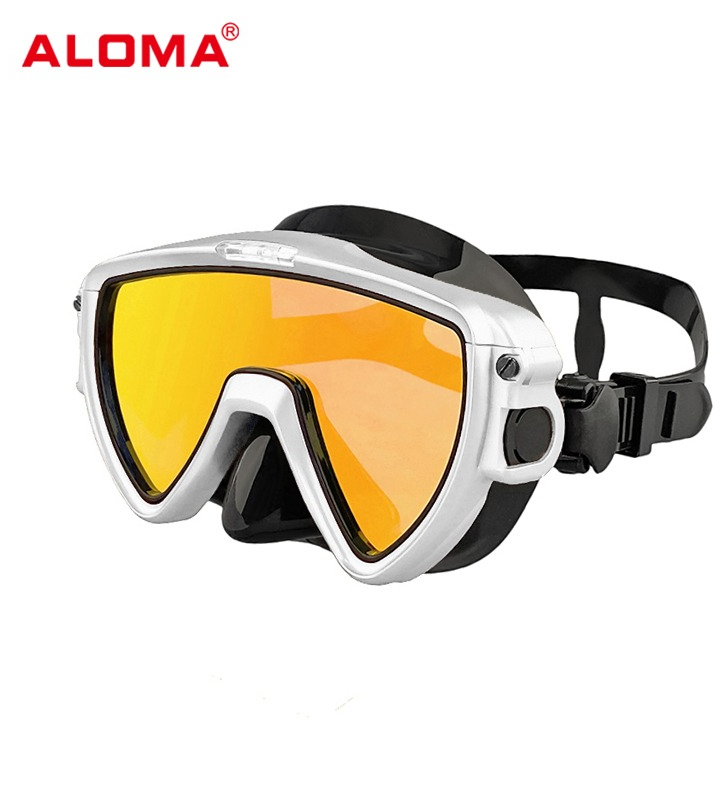 Dive Confidently with Aloma Industrial's Diving Gear