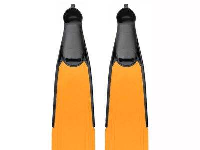 Lightweight vs Heavy-Duty Swim Fins: Which Performs Better?