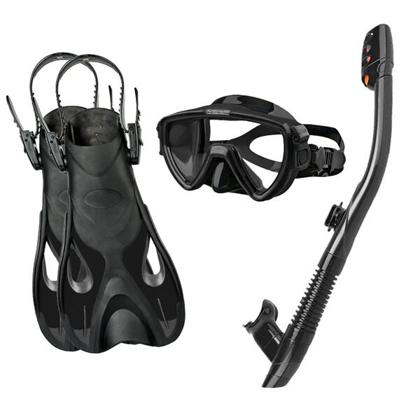 Explore the depths comfortably with high-quality dive mask and fins