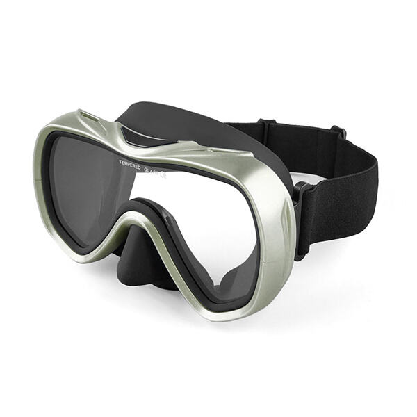 Explore the Depths Safely with Top Rated Scuba Masks