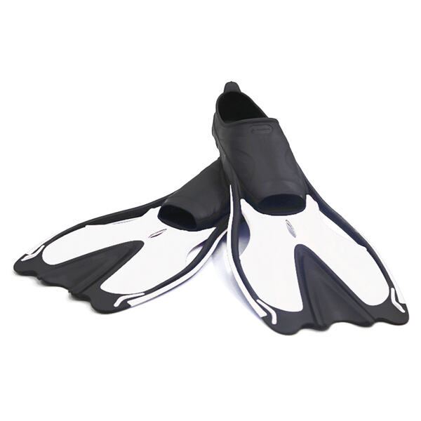 Achieve better propulsion and speed in the water with advanced snorkelling fins.