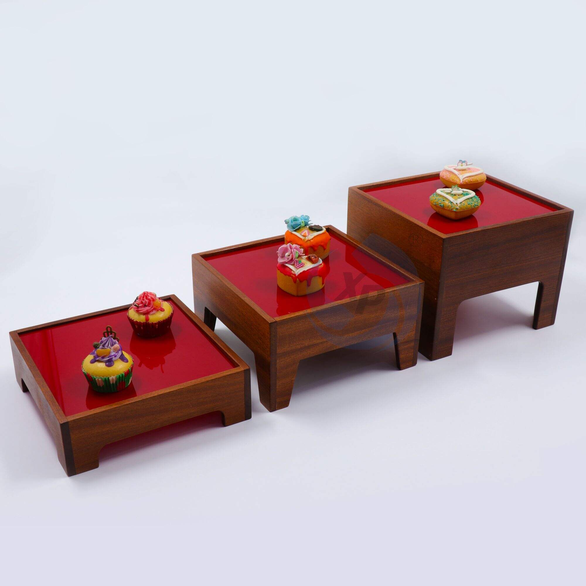 XINGPAI Catering Decorative Hotel Bread Dessert Food Wood Rack Buffet Sweet Sushi Display Stand Food Buffet