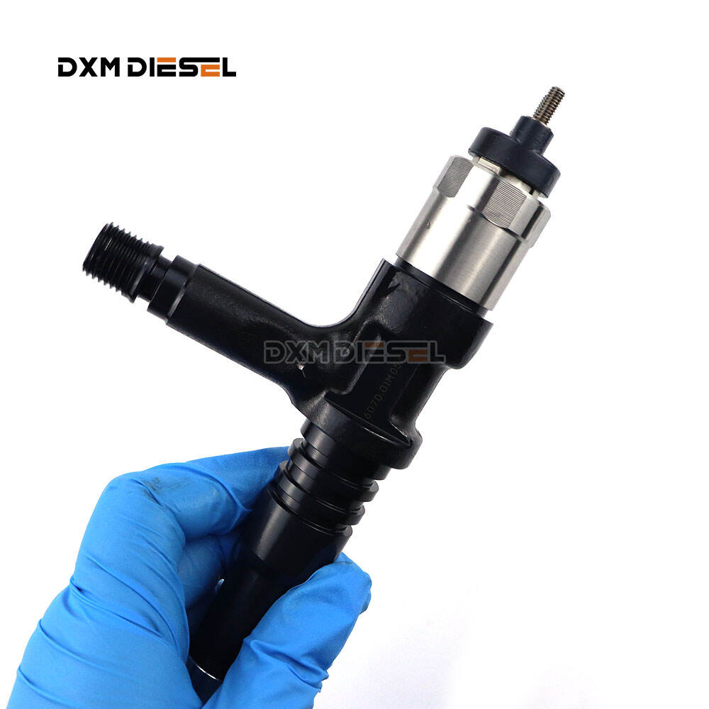 DXM 095000-6070 SAA6D125E-5 Engine Fuel Injector 6156-11-3100 095000-6070 With Genuine Packing factory