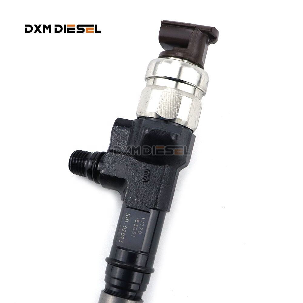 New Common rail fuel injector 295050-1980 For V3307 1J770-53050 1J770-53051 details