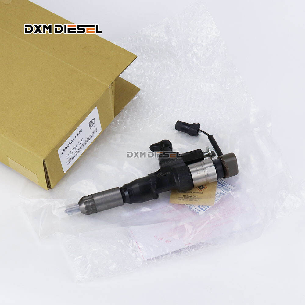 DXM Common rail injector 295050-1440 injector 23670-E0570 for Hino 700 Series P13C/E13C engine supplier