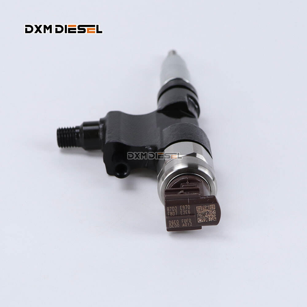 DXM 095000-9510 23670-E0510 Fuel Injector supplier