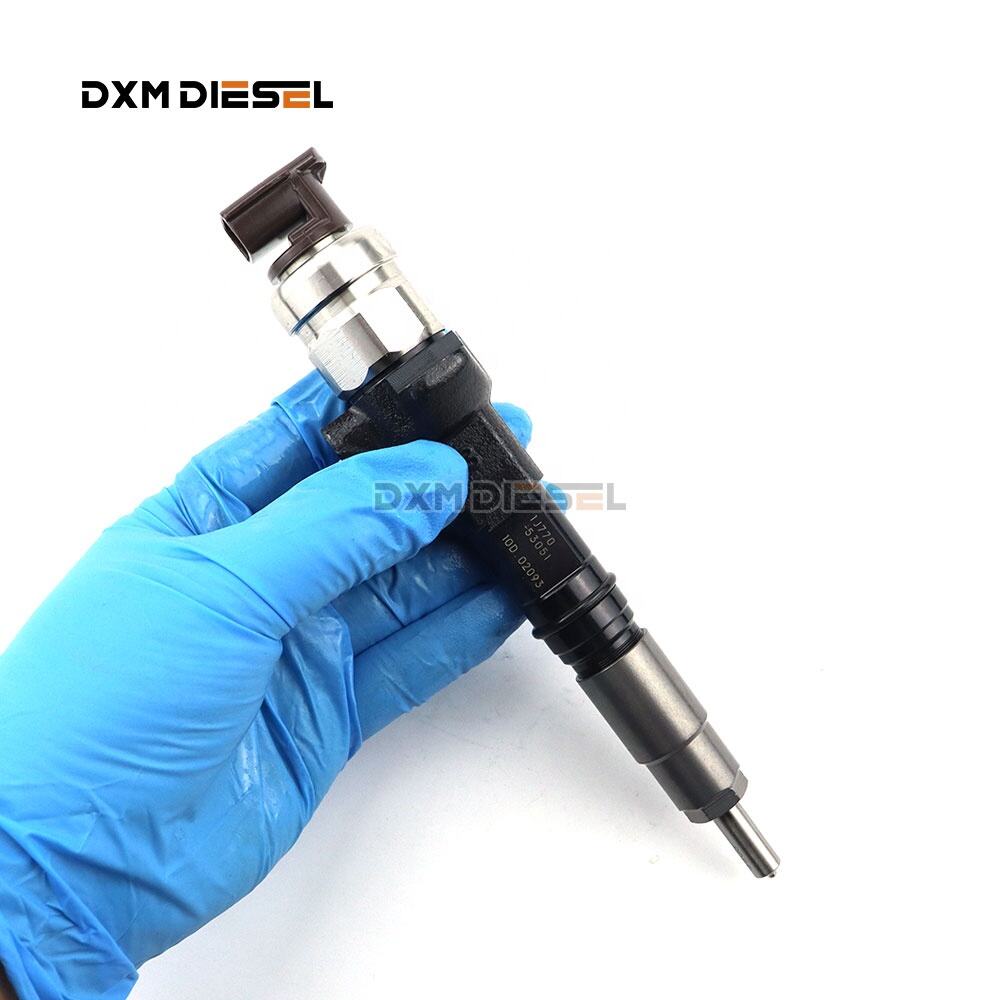 New Common rail fuel injector 295050-1980 For V3307 1J770-53050 1J770-53051 manufacture