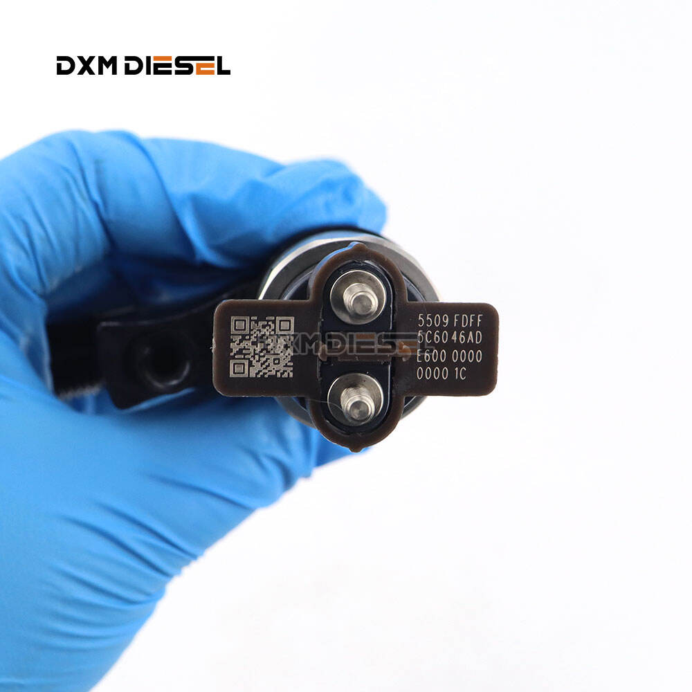 DXM 095000-5471 Factory Price Common Rail Injector Fuel Injector Nozzles For ISUZU HITACHI OE 0950005471 details