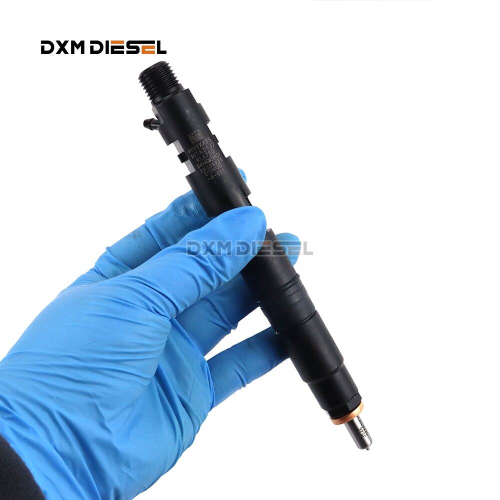 High Quality Diesel Common Rail Fuel Injector 28559935 For Yuchai 4D New quality manufacture