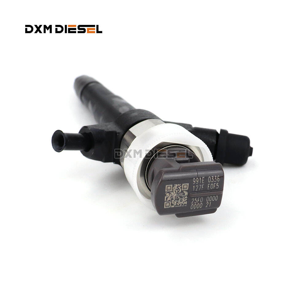 DXM High Quality New Diesel Fuel Injector 095000-8110 1465A307 For MITSUBISHI Pajero 4M41 supplier