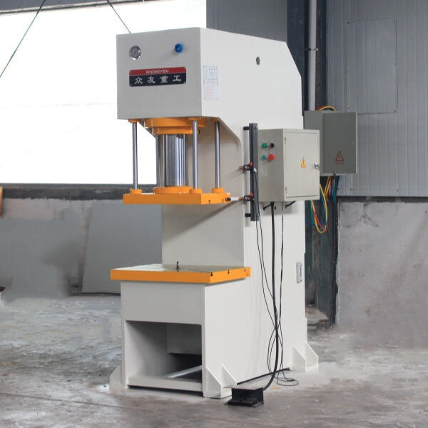 Selamat Tinggal, Satelit; Halo, Piston Berisi Cairan: Bagaimana Pem press Hidrolik Bekerja