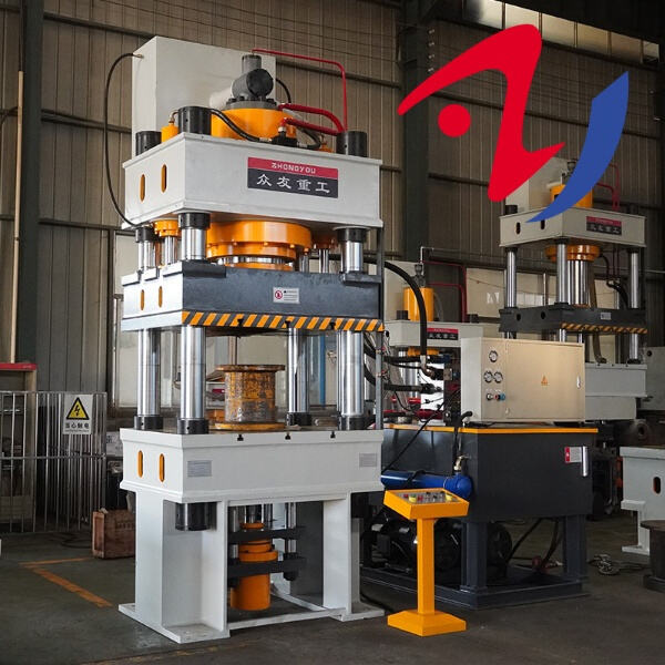 Открийте многострунността на хидравличния прес за свиване за всички приложения