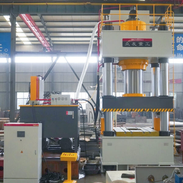 Crushing everything with a 1000 ton press