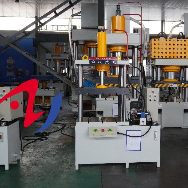 Þegarliðu áfram með styrk úrtryggingu með 10 tonnufélagið hydraulískra trynja