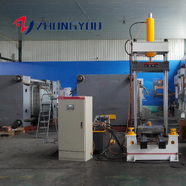 Изживейте крайната сила и универсалност на 50-тонния прес