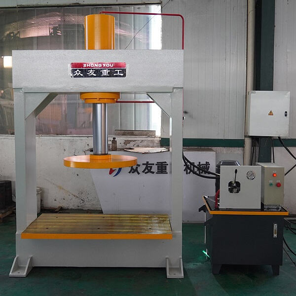 Achieve optimal forklift tire alignment with our precision tire press machine.