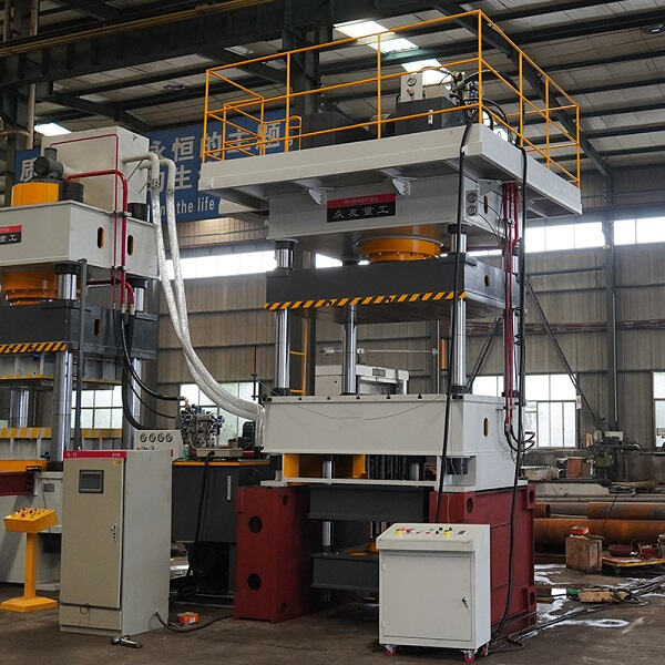 Deep drawing machines for all your needs.