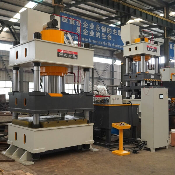 Çok yönlü 600 Ton Basınçlı Makine