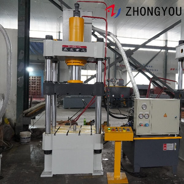 100 Ton Hidrolik Basınç Makinesi ile İnanılmaz Görsel Illüzyonlar ve Deneyler