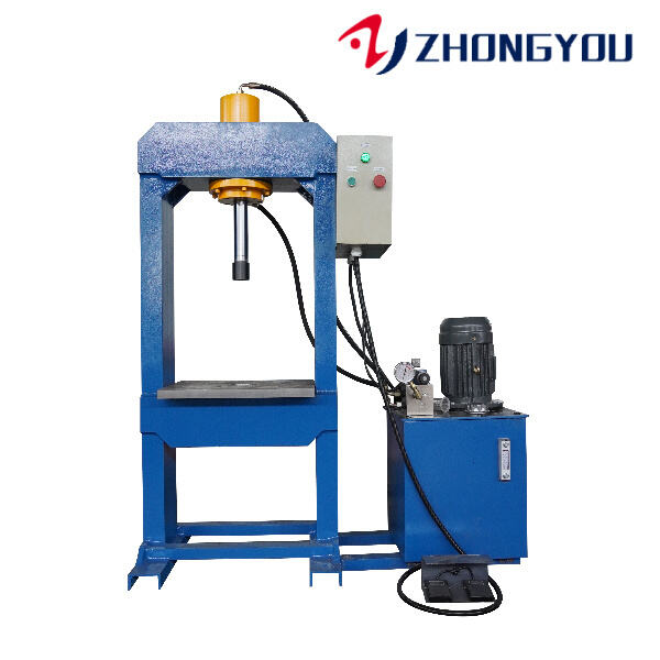 Sculpt, Shape and Mold with Hydraulic Press Workshop Devices