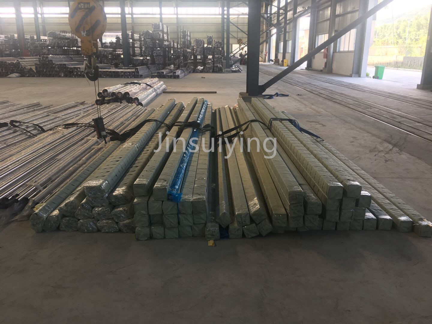 Metal  Polished Decorative Stainless Steel Round Welded Pipe And Tube Pipes Tubes Tubing manufacture