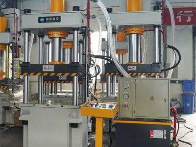 Dört Kolonlu Preslerde Hassas Basınç Kontrolünün Malzeme İsrafını Nasıl Azalttığı