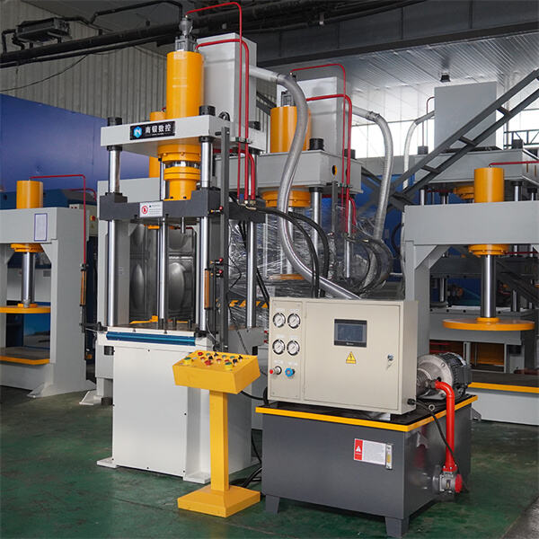 Vereinfachen Sie Ihren Fertigungsprozess mit unserer fortschrittlichen Technologie für automatische hydraulische Pressen