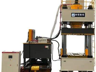 למה יצרני האוכל היבש מעדיפים את מכונות לייצור לבנים של מלח