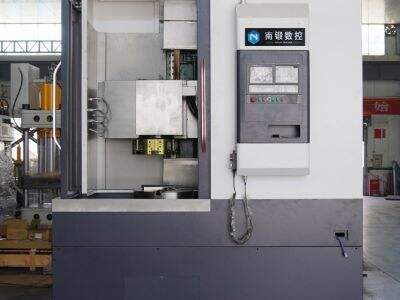 Why Vertical Lathe Manufacturers Are Focusing on Automation Integration