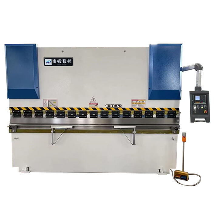 Piegatrice idraulica per piastre 125T/4000 Pressa piegatrice per metalli CNC con controllo ibrido olio-elettrico a doppia pompa