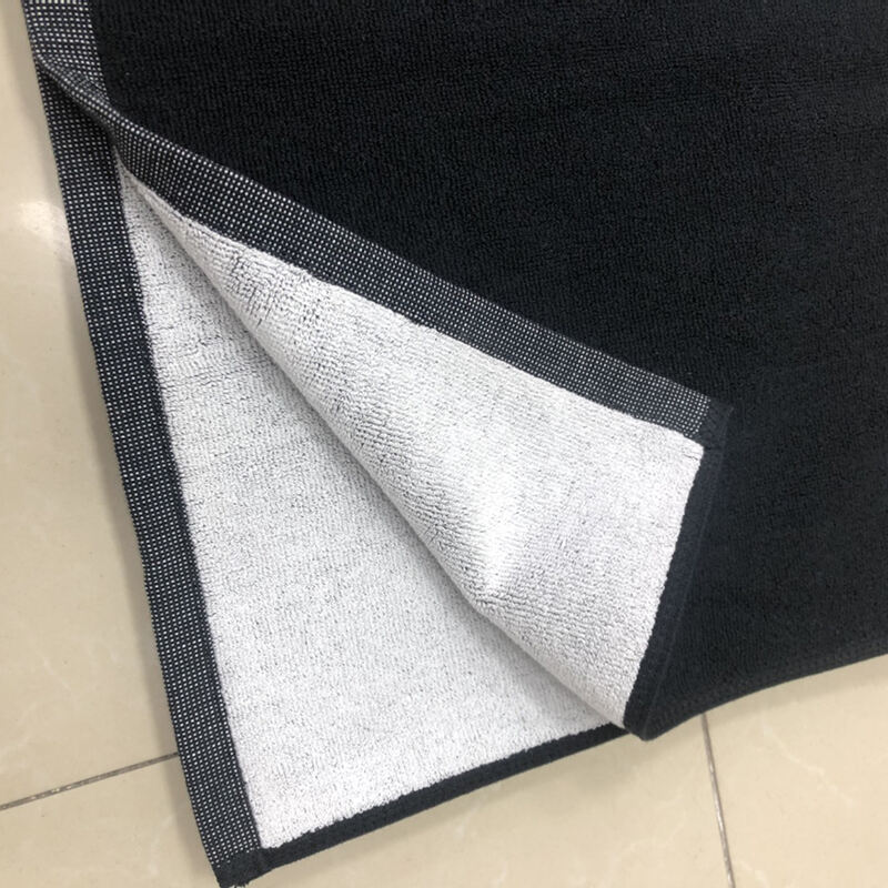 Custom 100% cotton classic black and white woven jacquard design beach towel supplier