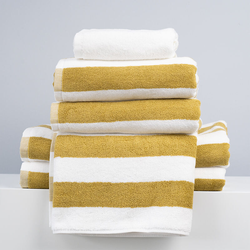 High quality 100% cotton highly absorbent pool towel custom stripe Embroidered logo swimming towel  beach towel factory