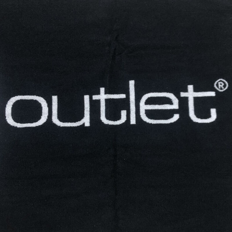Custom 100% cotton classic black and white woven jacquard design beach towel supplier