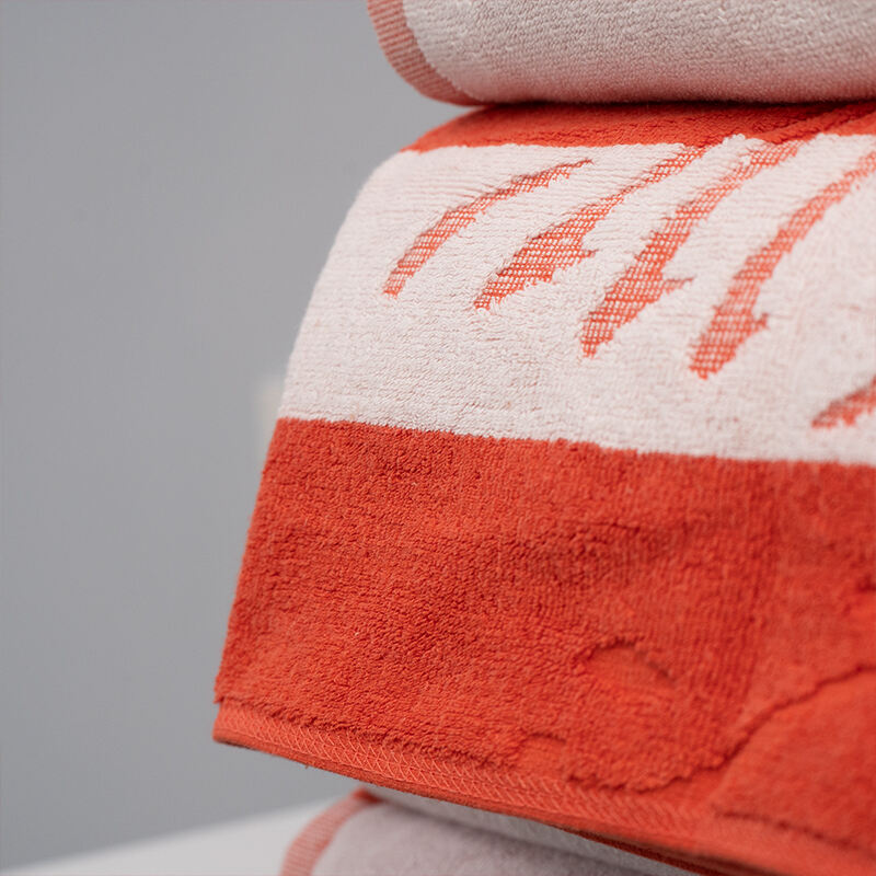 High quality hot sale swimming pool towel 100% cotton strong water absorption home bath towel beach towel supplier