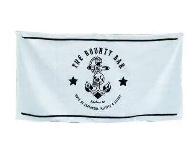 The Benefits of Using a Beach Pool Towel for Ultimate Comfort