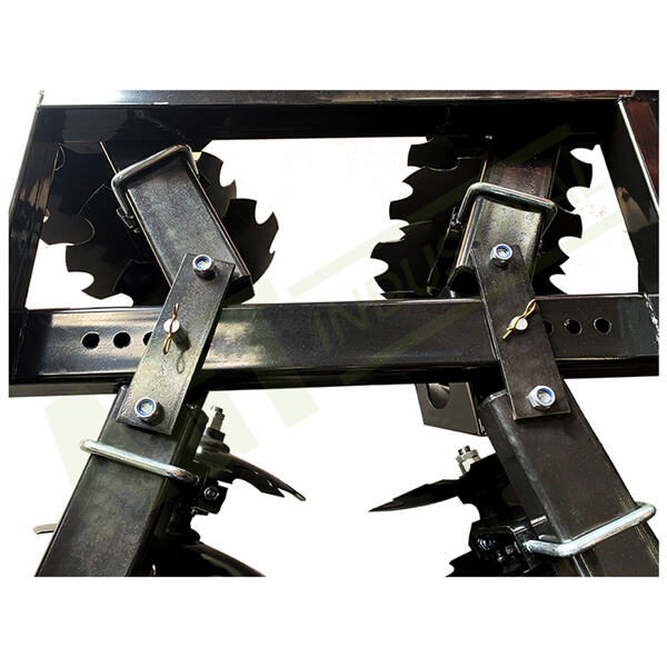 Versatile skid steer disc plows for different soil types